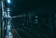 Rakouské železnice ÖBB loni zaznamenaly propad zisku i tržeb